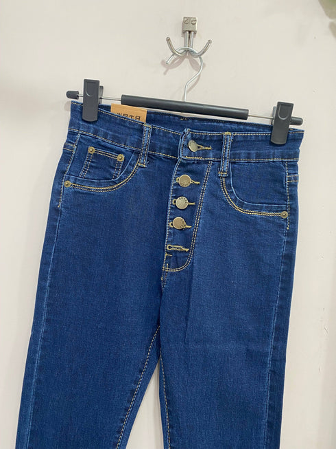 High Rise Button Fitted Jeans